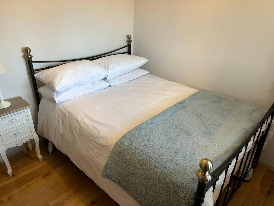 Cosy 2 Bed, Home From Home Haddenham  Exterior foto